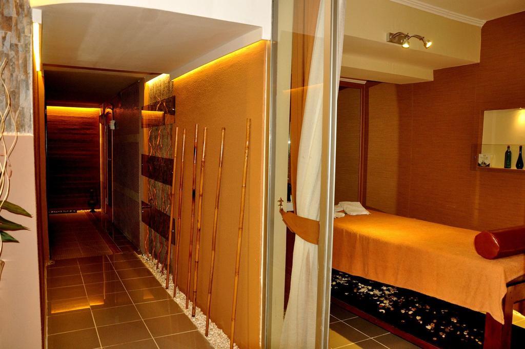 Club Alpina Hotel Marmaris Exterior photo