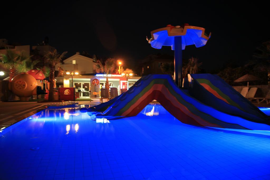 Club Alpina Hotel Marmaris Exterior photo