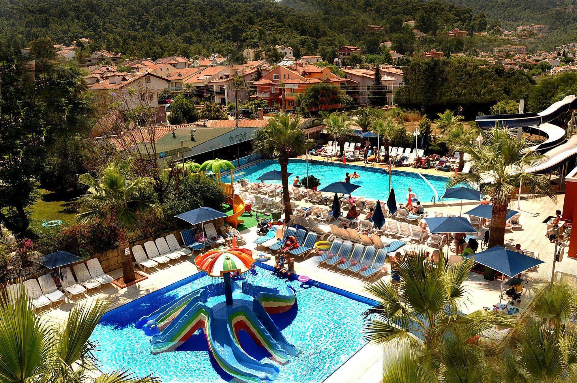Club Alpina Hotel Marmaris Exterior photo