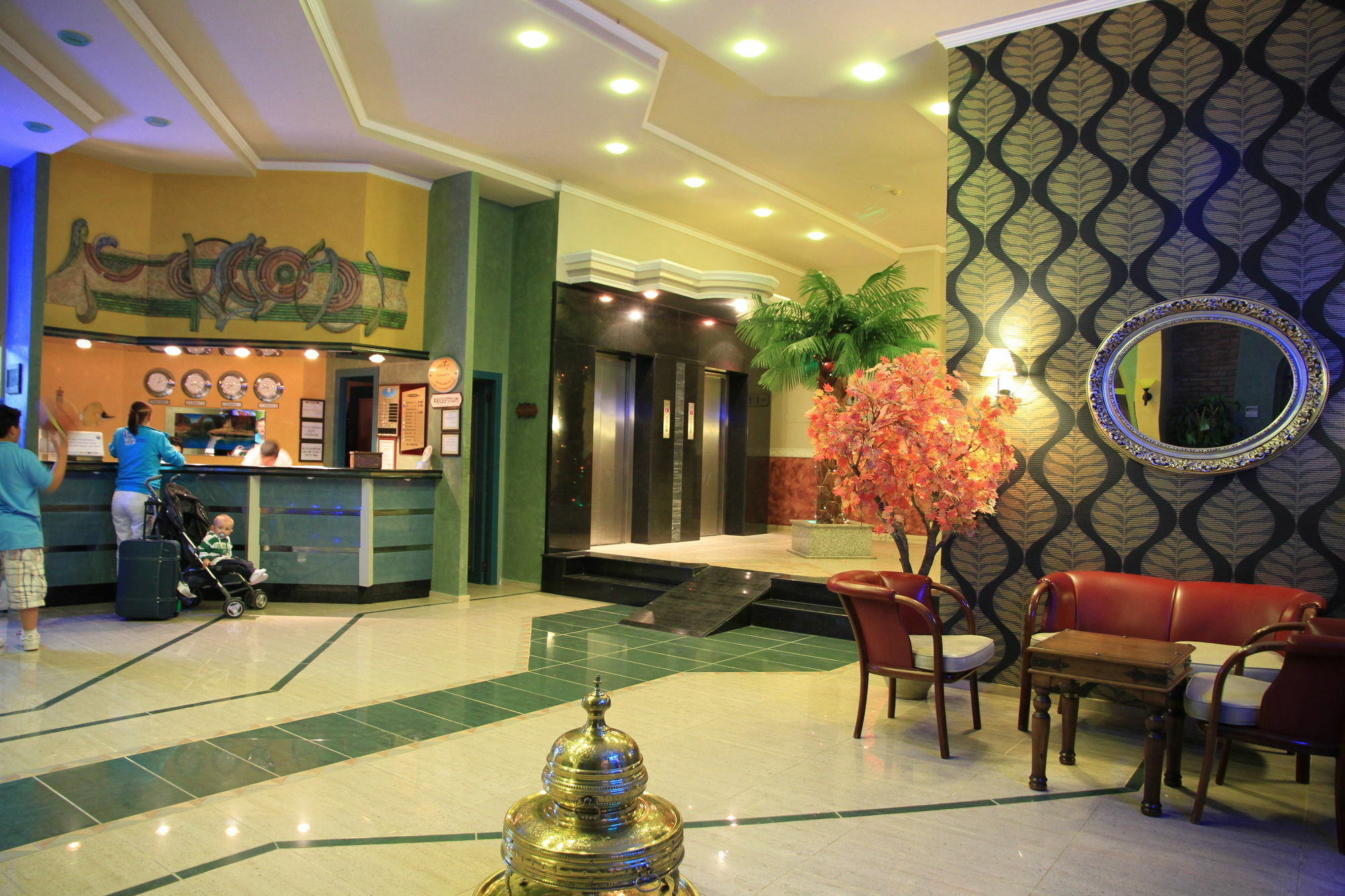 Club Alpina Hotel Marmaris Exterior photo